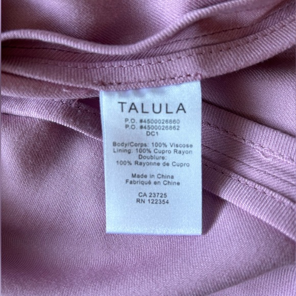 Aritzia | Talula Kent Blazer - Picture 4 of 6